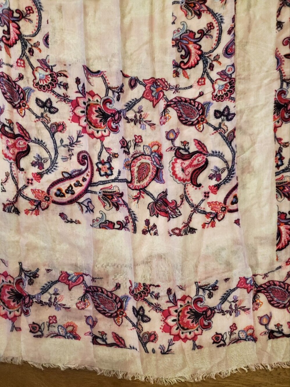 Vera Bradley Light Pink Paisley Women's Scarf - Soft Floral Print - Picture 5 of 11